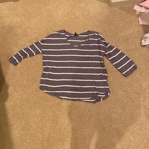 Gap gray and white striped 3/4 sleeve top